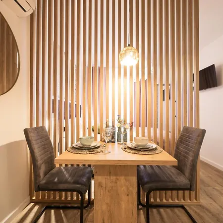 Charming In Center Apartamento *