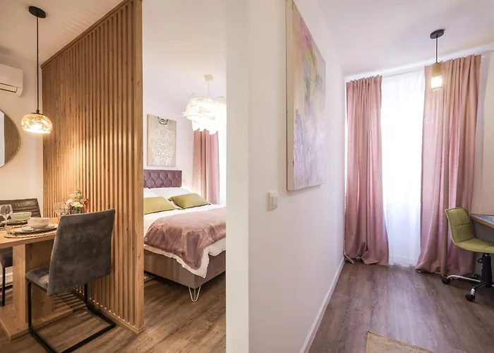 Lägenhet Charming In Center