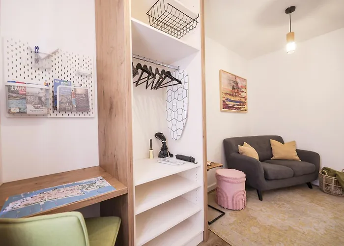 Lägenhet Charming In Center